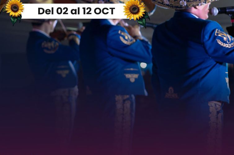 Sección de trompetas de un mariachi en el escenario del Recinto de los Sones